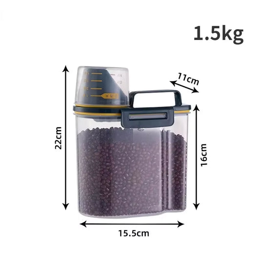 Keep your pet's food fresh and measured with our Moisture-Proof Storage Pail! Perfect for 1.5Kg/2Kg of kibble. 🐾🐶🐱 #PetSupplies #DogFood #CatFood
