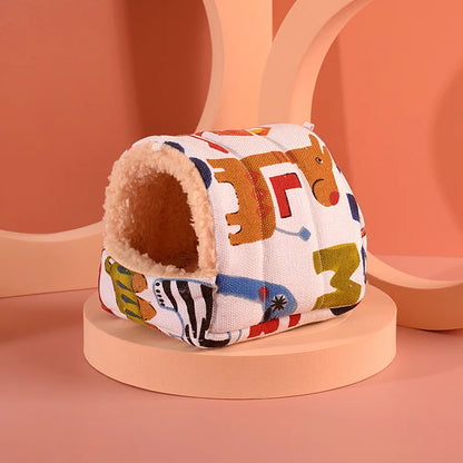 Snuggle Up Your Furry Friends with Our Adorable Mini Cage Winter Mat! Perfect for Rabbits, Squirrels, Guinea Pigs, and Hamsters! 🐰🐹🪤❤️